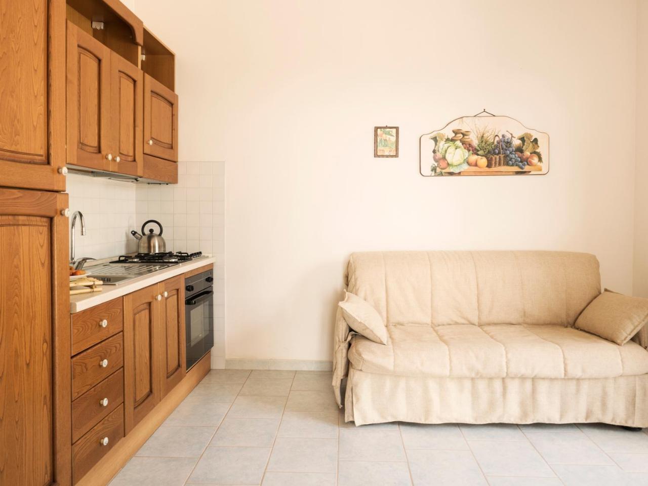 Residenza Aurora Aparthotel Остуни Екстериор снимка